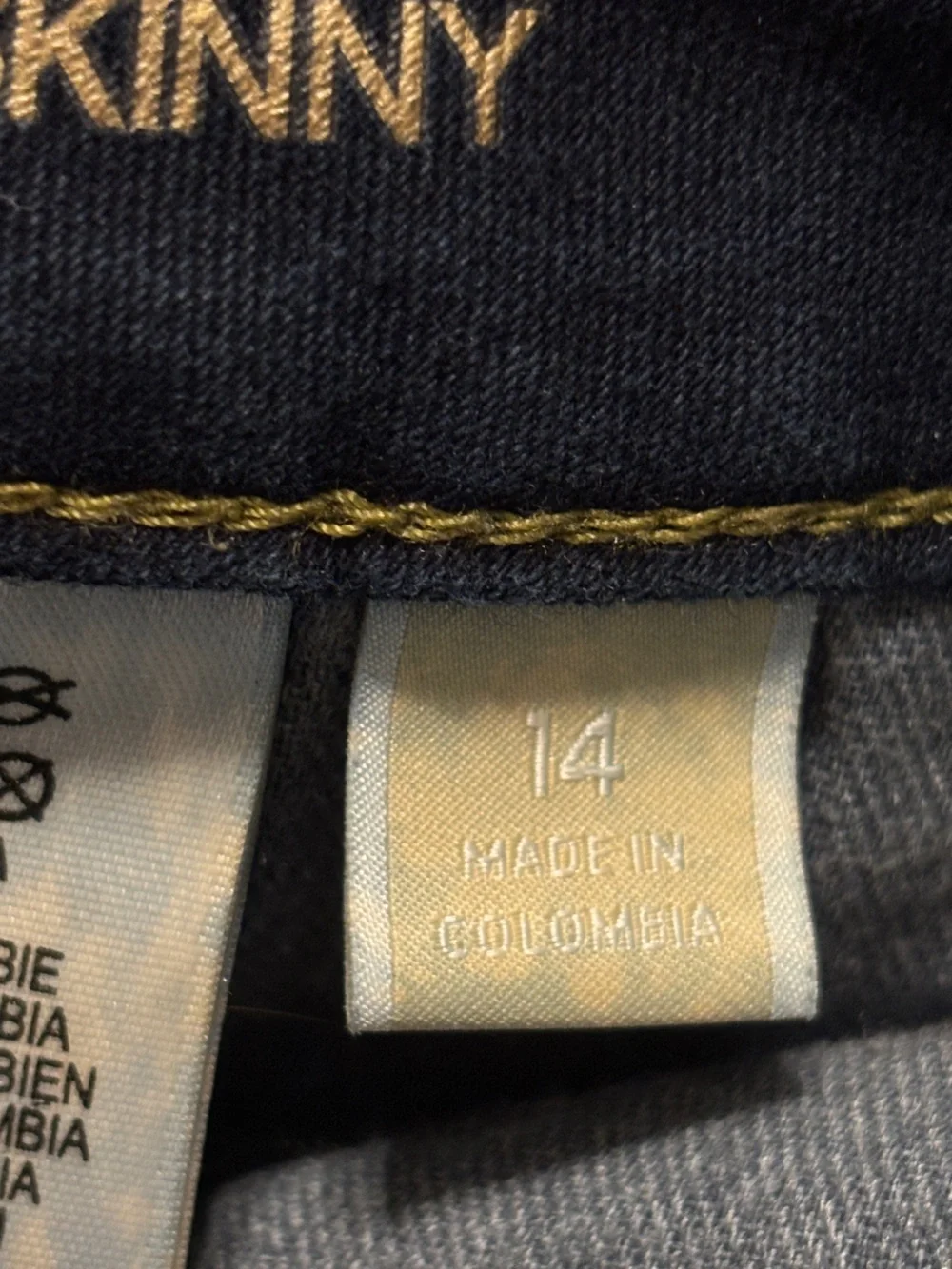 Michael Kors Women's Izzy Skinny Dark Blue Jeans